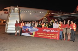 Vietjet chào đón đoàn khách SkyBoss về từ châu Âu cùng tàu bay thứ 28